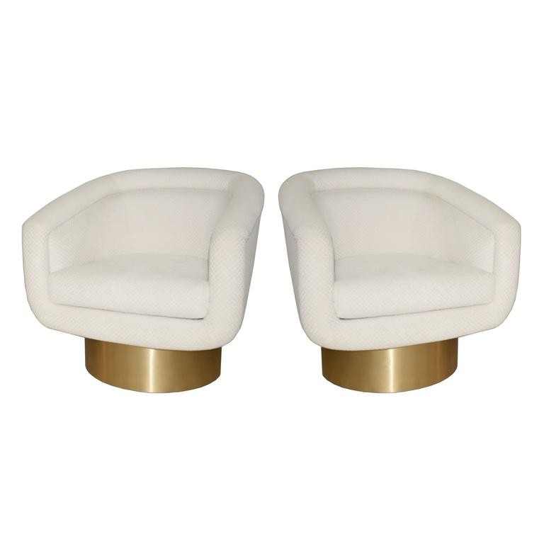 Milo baughman outlet swivel chair